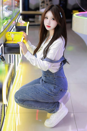 香港三级正洗澡被强电影