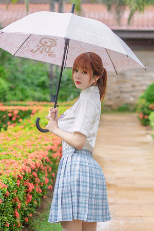 小受被各种姿势np打桩总攻