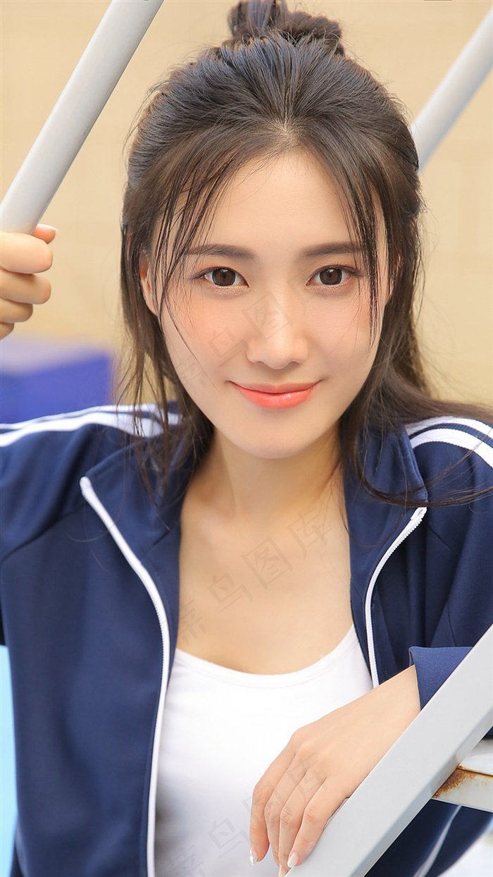 真少爷只想养花种草星际