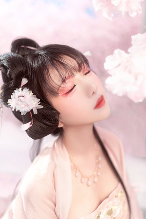 迈开腿尝尝你的水很甜